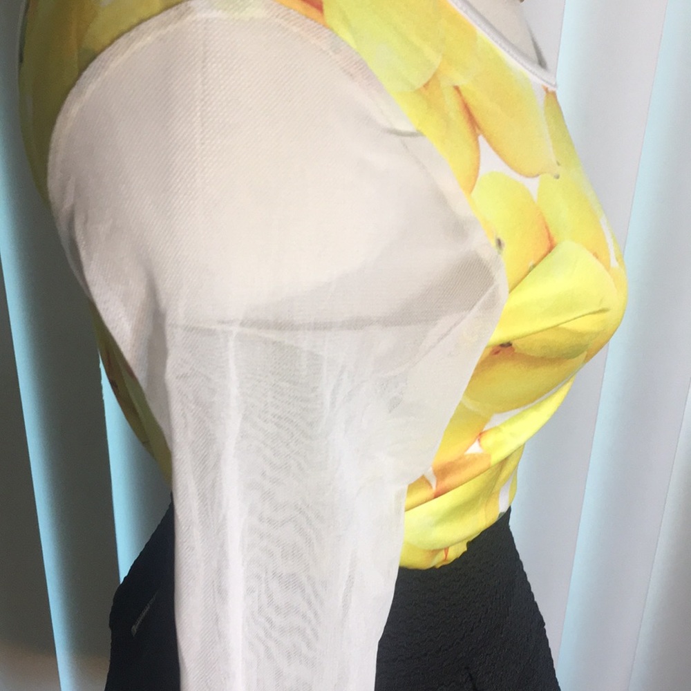 Unique lemon top - Picture 5 of 8